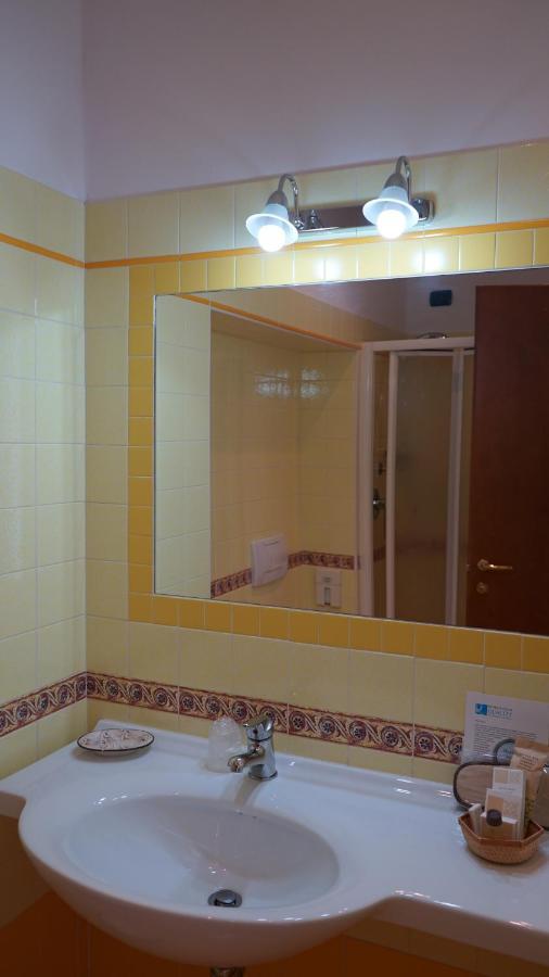 Albergo Bel Soggiorno Oggebbio Εξωτερικό φωτογραφία