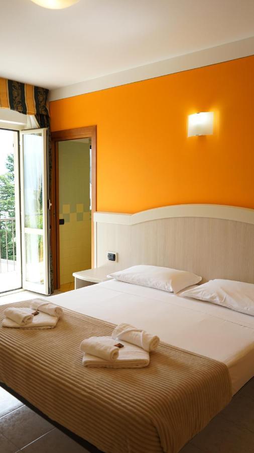 Albergo Bel Soggiorno Oggebbio Εξωτερικό φωτογραφία