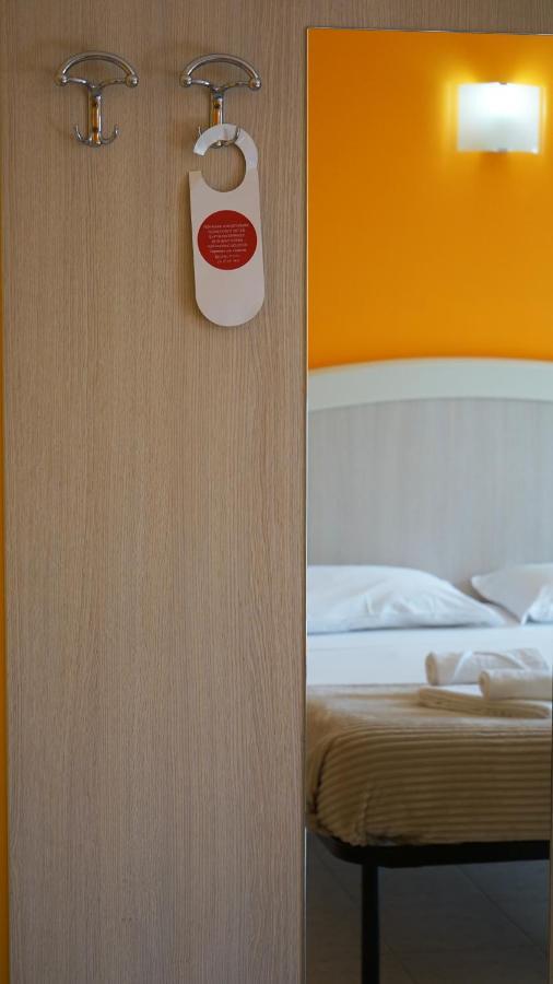 Albergo Bel Soggiorno Oggebbio Εξωτερικό φωτογραφία